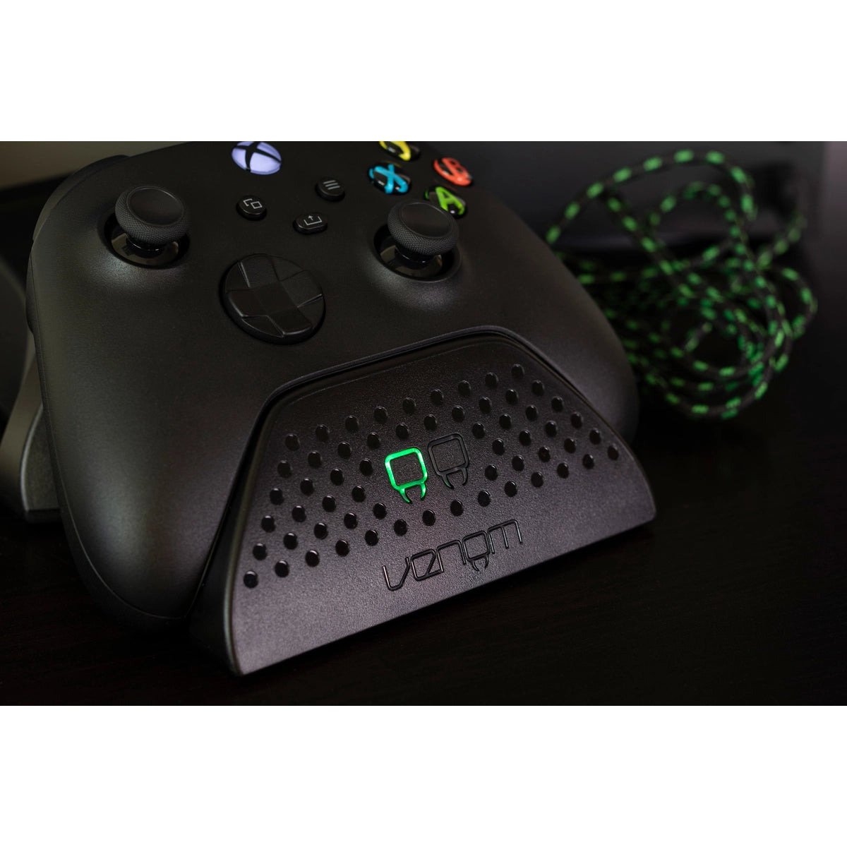 Venom TWIN DOCKING STATION, Docking station, Xbox, Black, Wired, 850 mAh, 2 m