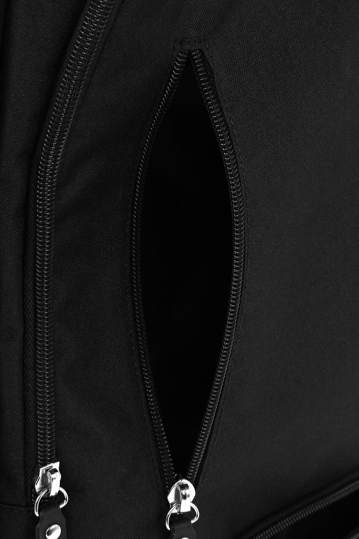 16" Explorer Laptop Backpack with Internal Pocket (BLACK)