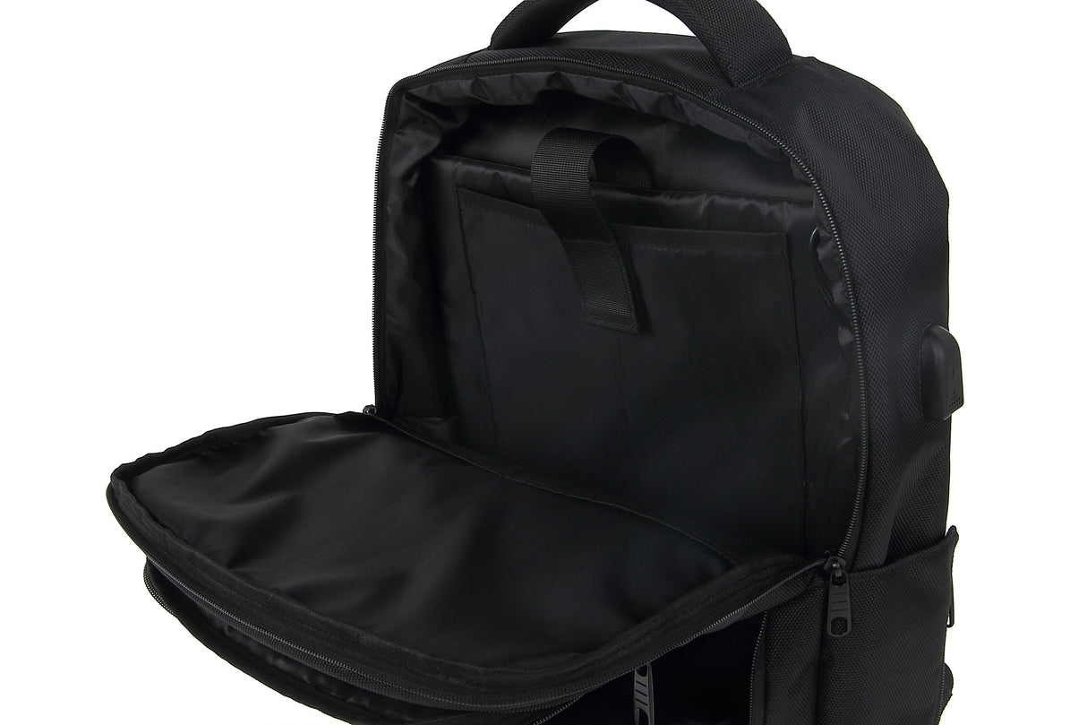 17" Tourer Laptop Backpack with Internal Pocket (BLACK)