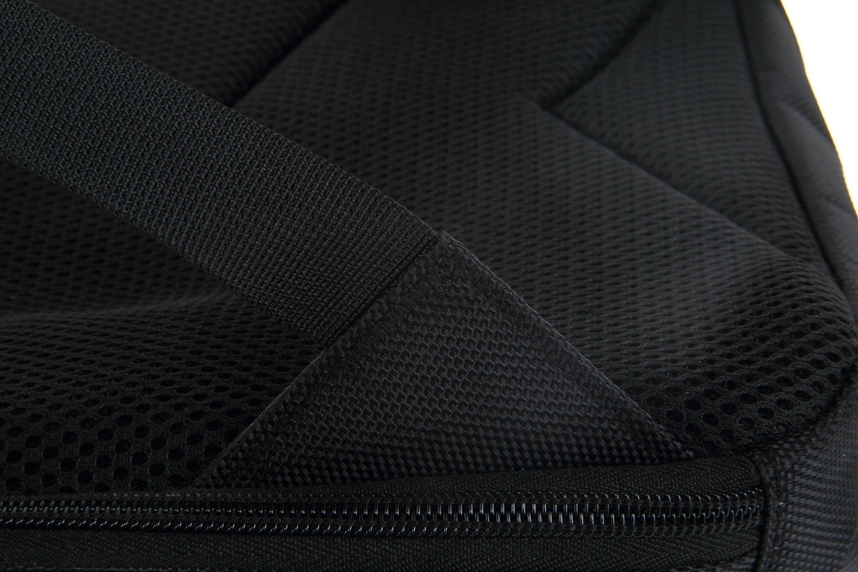 17" Tourer Laptop Backpack with Internal Pocket (BLACK)